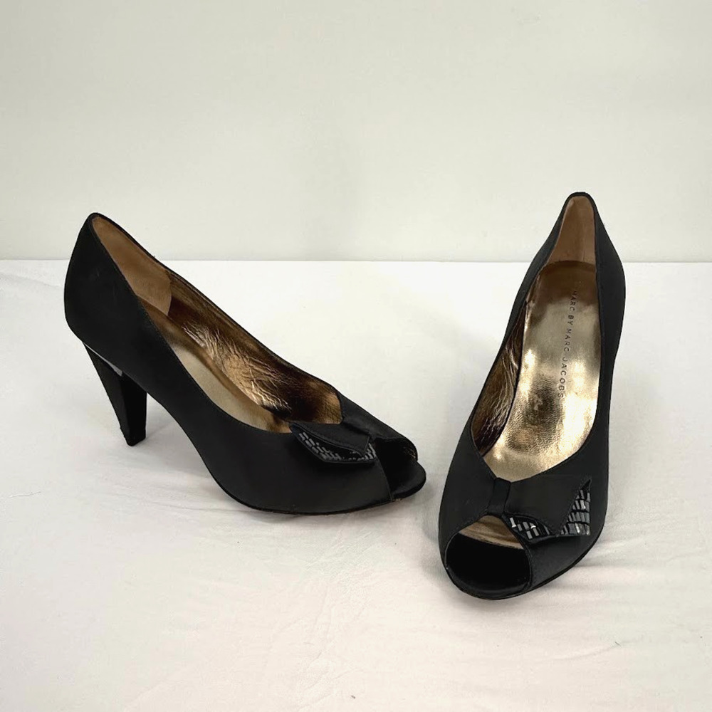 Marc by Marc Jacobs Black Satin Bow Peep-Toe Pumps — Size 37